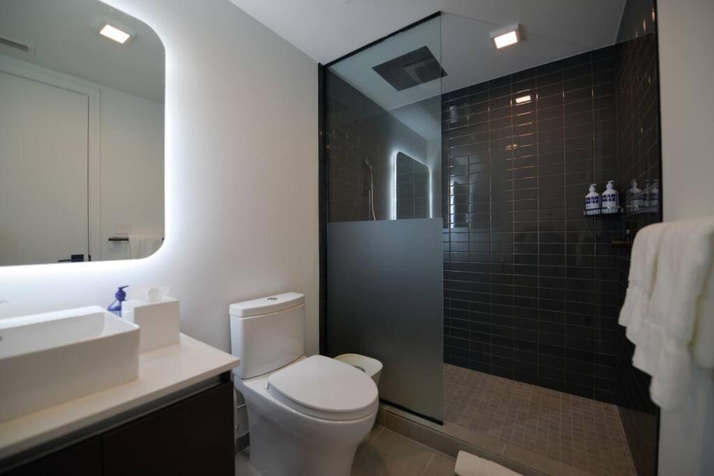 Wonderful Studio Apartment With Great Views And Pool Маями Екстериор снимка